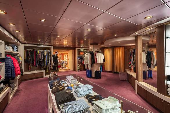 MSC Cruises MSC Orchestra Madison Avenue 3 ©MSC Rights - Ivan Sarfatti.jpg